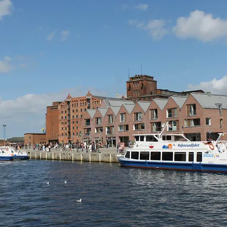 Alte Schule Nahe Ostseebad Rerik Xl *