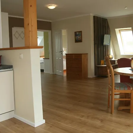 Séjour chez l'habitant Alte Schule Nahe Ostseebad Rerik Xl *